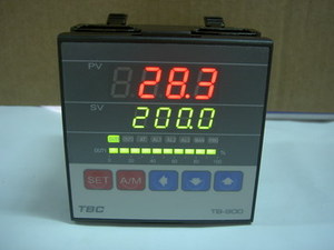 TB-900溫度控制器96x96系列