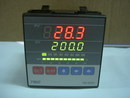 TB-900溫度控制器96x96系列
