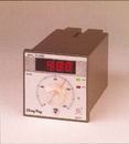 CI-25E溫度控制器 72x72系列
